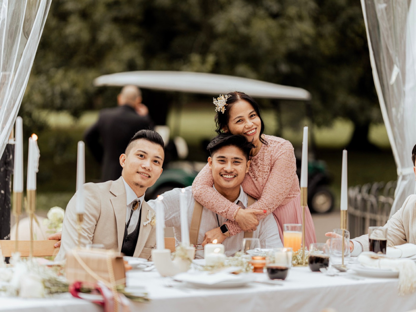 Wedding day photography — relaxed documentary style